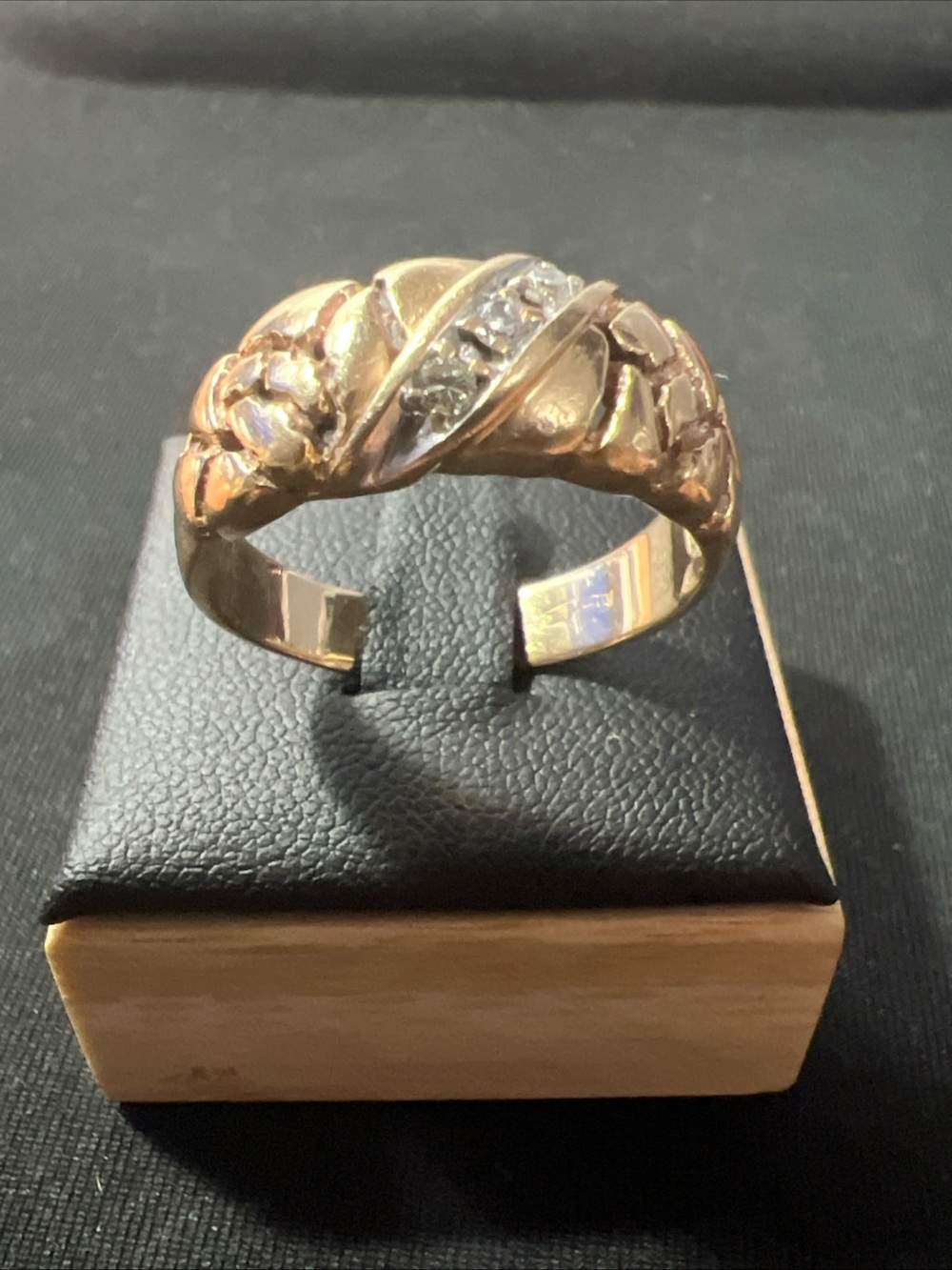 Vintage Mens 14k Yellow Gold Nugget Style Ring 3 Genuine Diamond Accents Sz 11.5